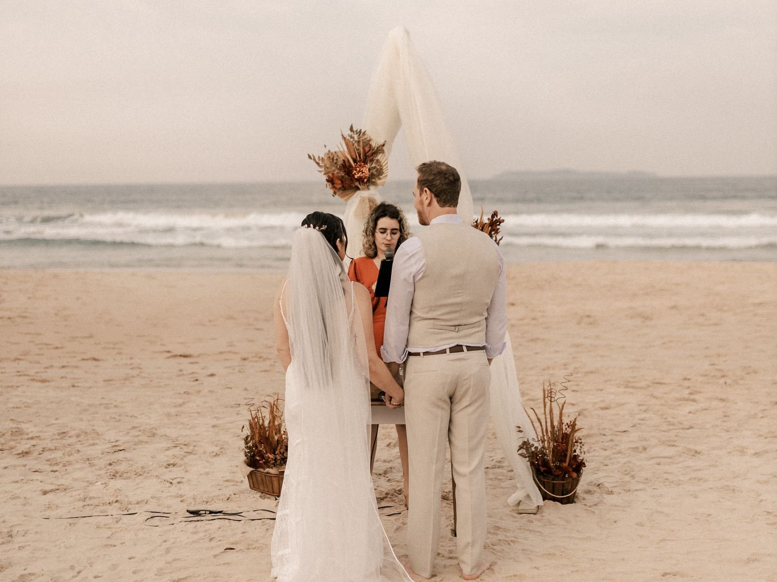 Wedding chauffeur Melbourne — party