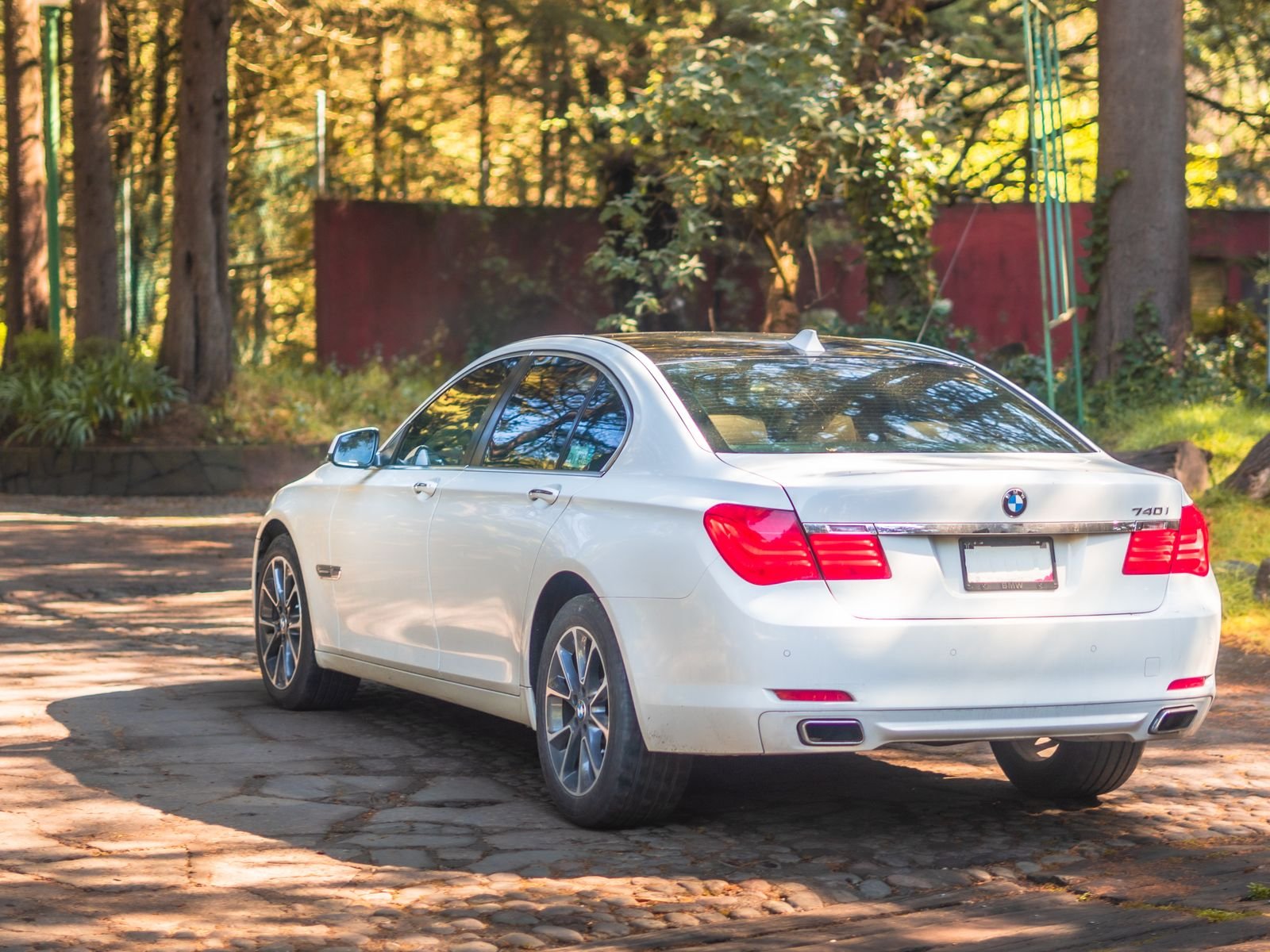 BMW 5 Series wedding chauffeur Melbourne