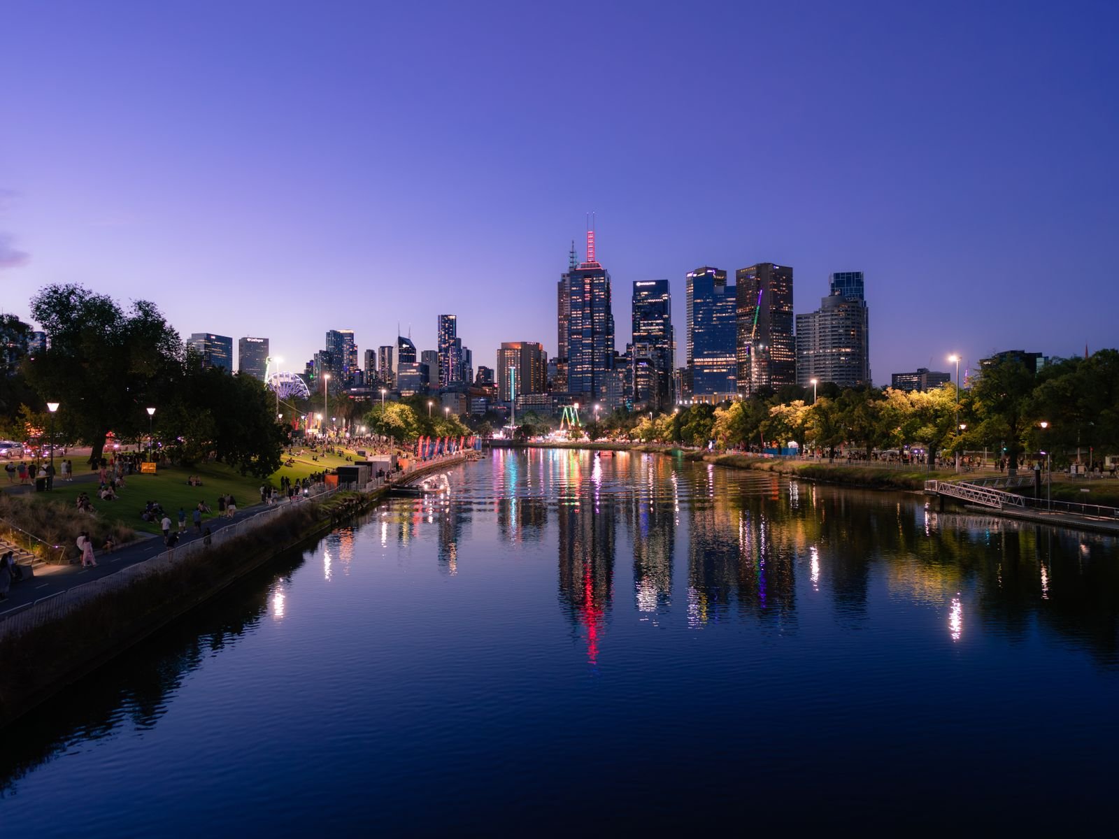 Wedding chauffeurs Melbourne CBD